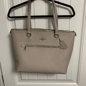 Coach Purse - Medium Tote, Taupe/Grey Colour